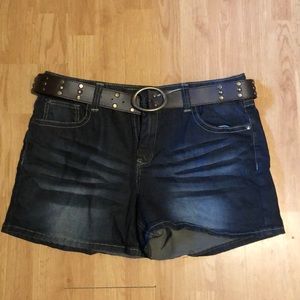 Shorts Size 16